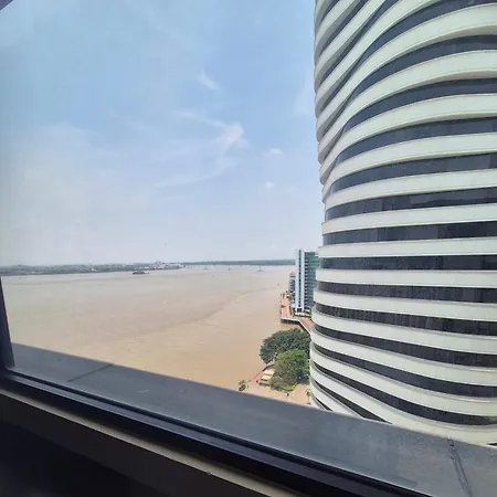 Departamento Moderno Hermosa Vista Al Rio Y Ciudad Guayaquil Exterior photo